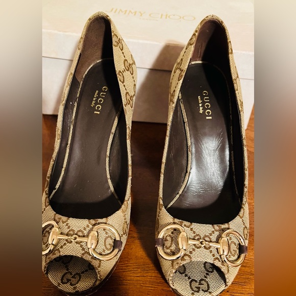 Slightly used - Picture 1 of 2